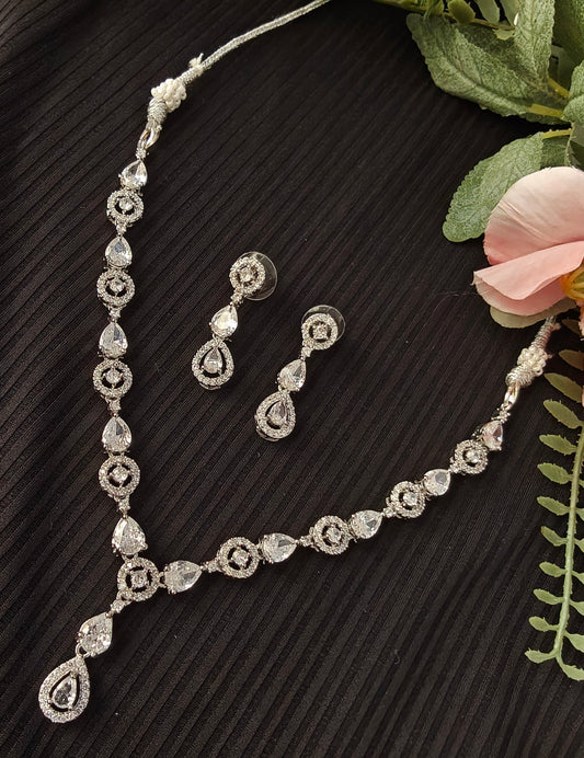white gem necklace