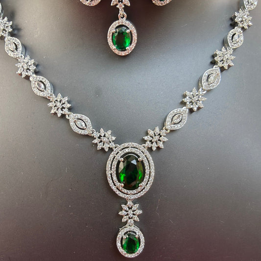 Emerald green jewellery set
