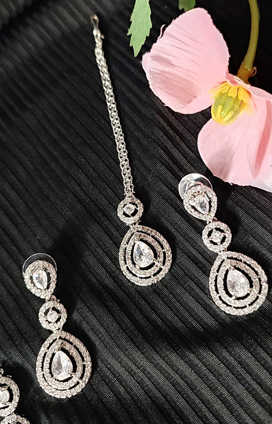 Celeste Teardrop Diamond Necklace Set