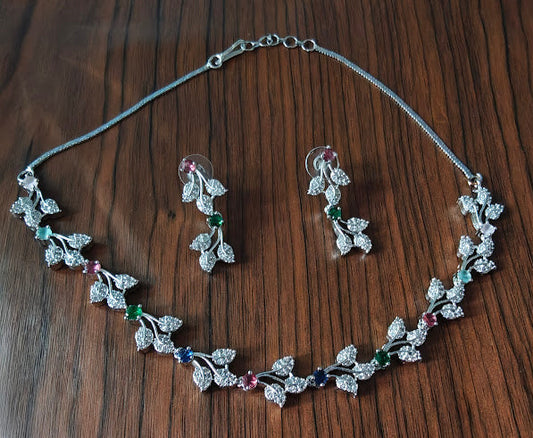 Classic Tricolor Necklace Set