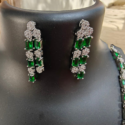 Twin Sparkle Layers necklace set