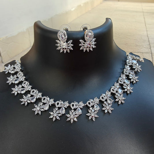 Flower design necklace with studs